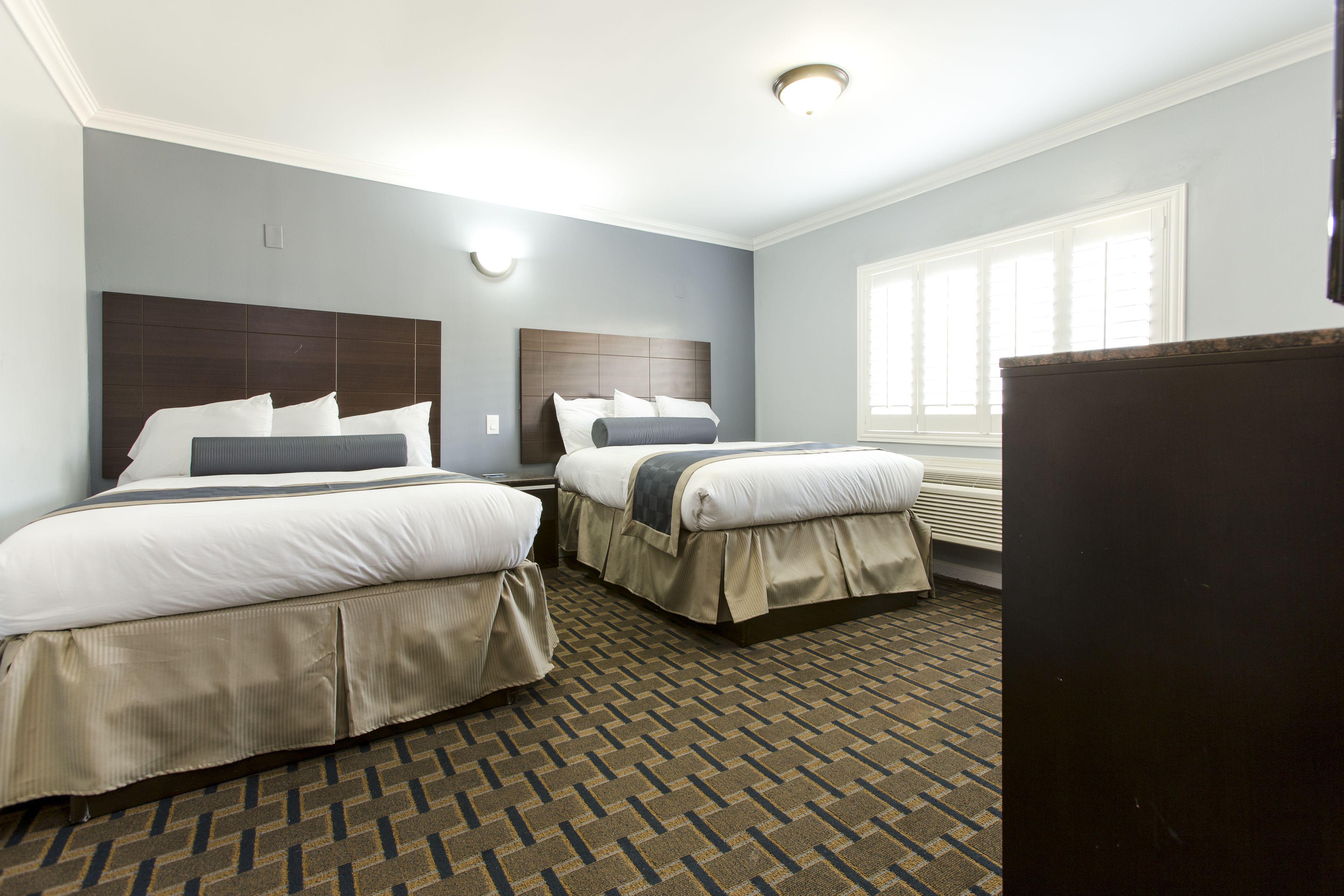 Hollywood Palms Inns & Suites — Fotos 3